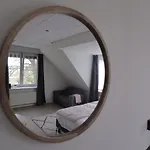 Zuideinde Hotel 2*